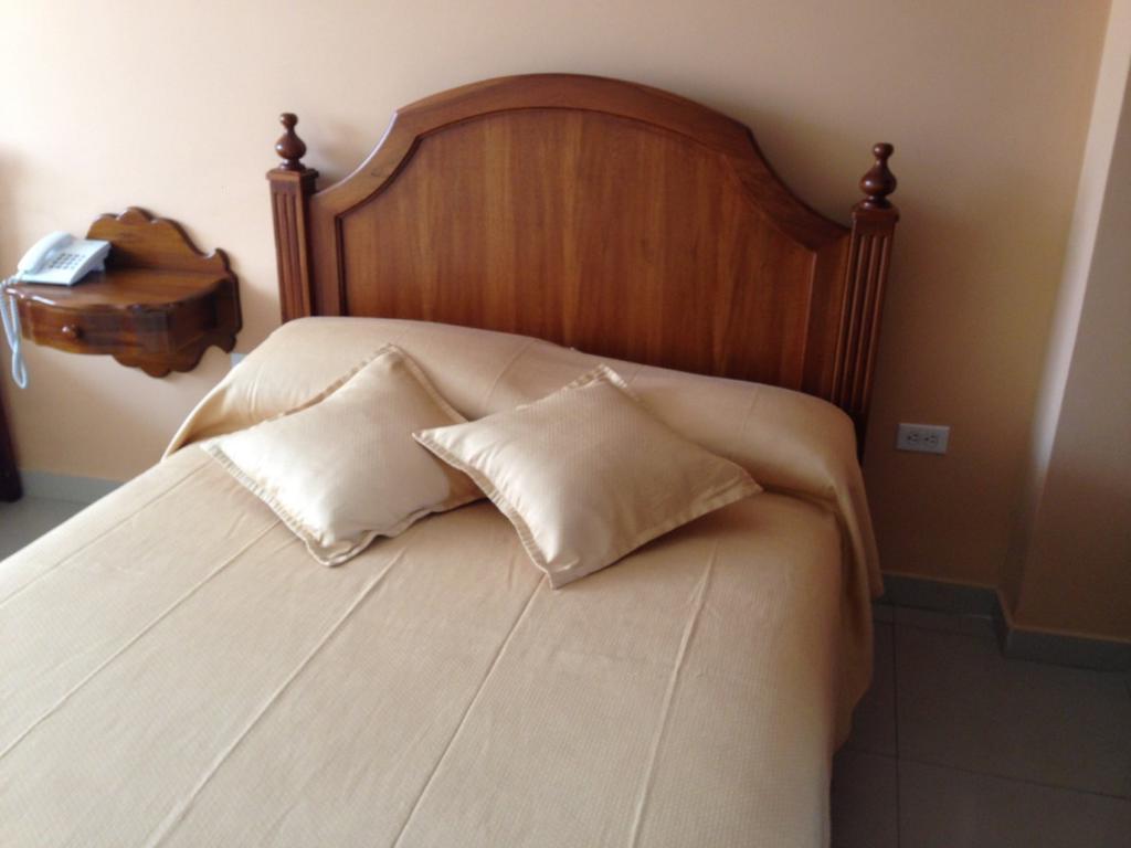 Hostal El Arbolito Cotacachi Eksteriør bilde